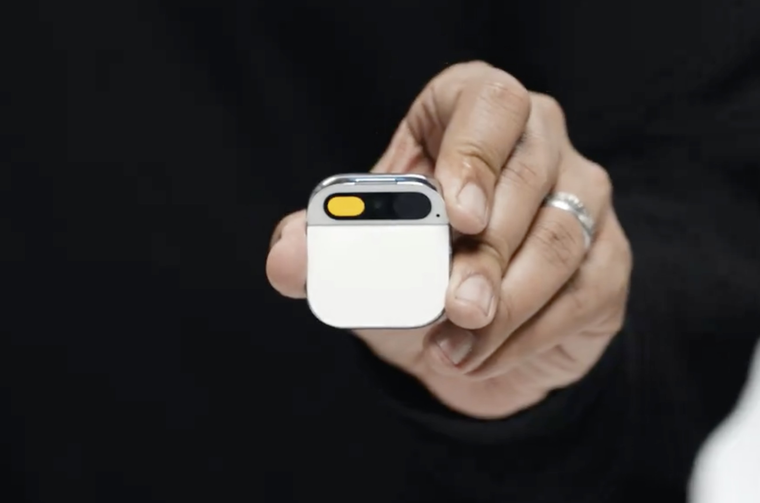 Humane AI Pin